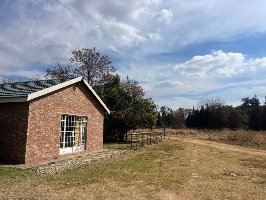 14 Bedroom Property for Sale in Vyfhoek A H North West